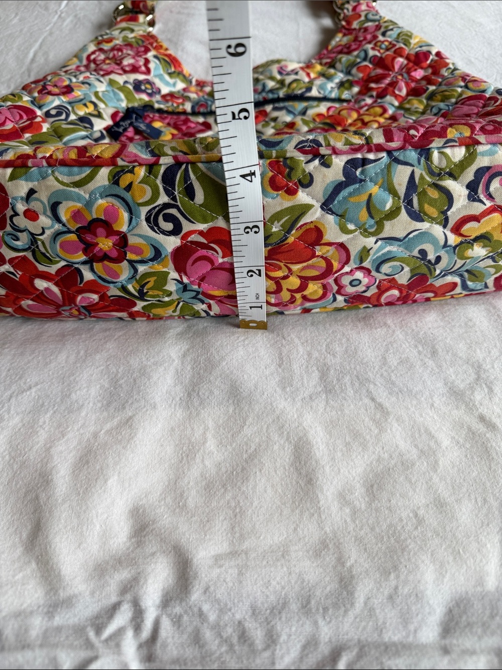 Quilted Vera Bradley Floral Shoulder Bag in Multicolor - Picture 6 of 8